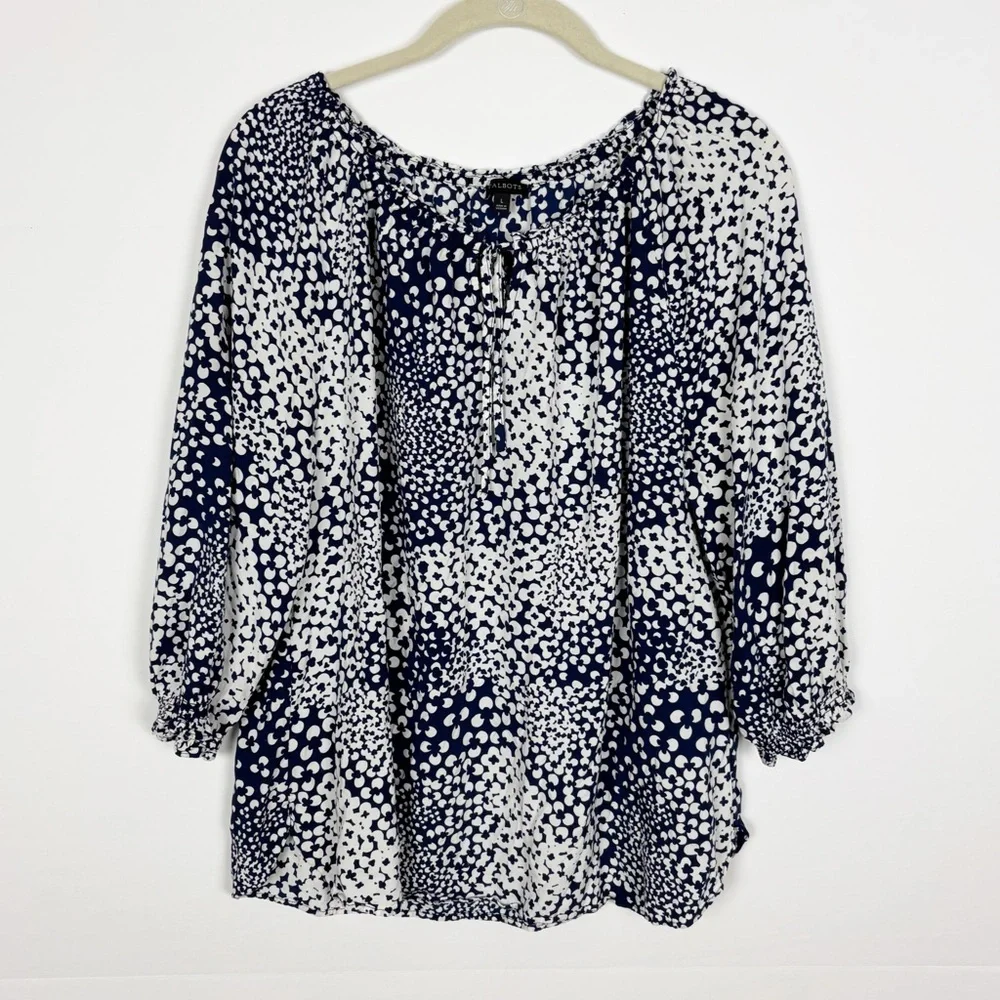 Talbots Abstract Clover Blouse Navy White Size Large - Picture 2 of 8
